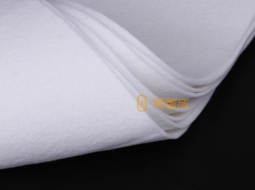 针刺棉是硅胶口罩的什么材料 口罩材料厂家 智成纤维